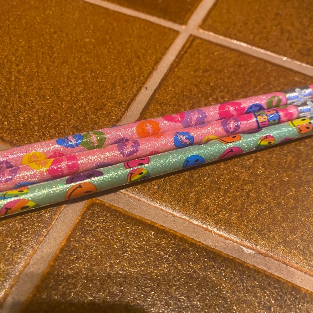 Vintage Lisa Frank NEW Y2K Lot of 3 Glitter Emoji Wooden pencils - mint and pink